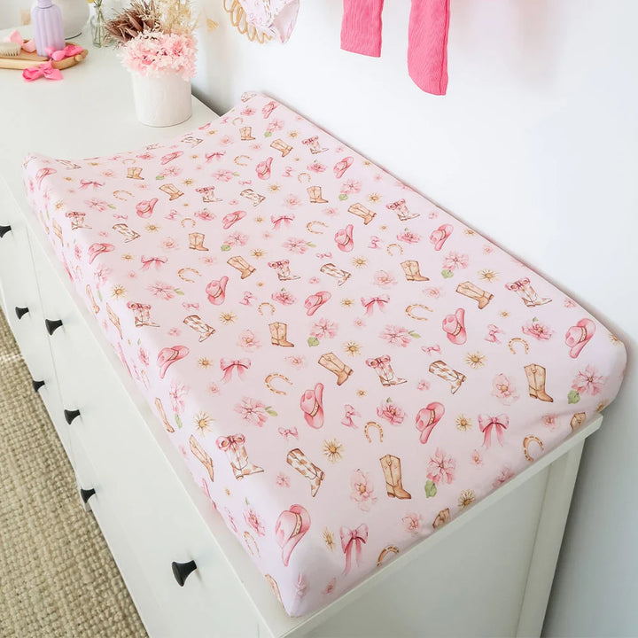 Boots &amp; Bows Organic Bassinet Sheet / Change Pad Cover