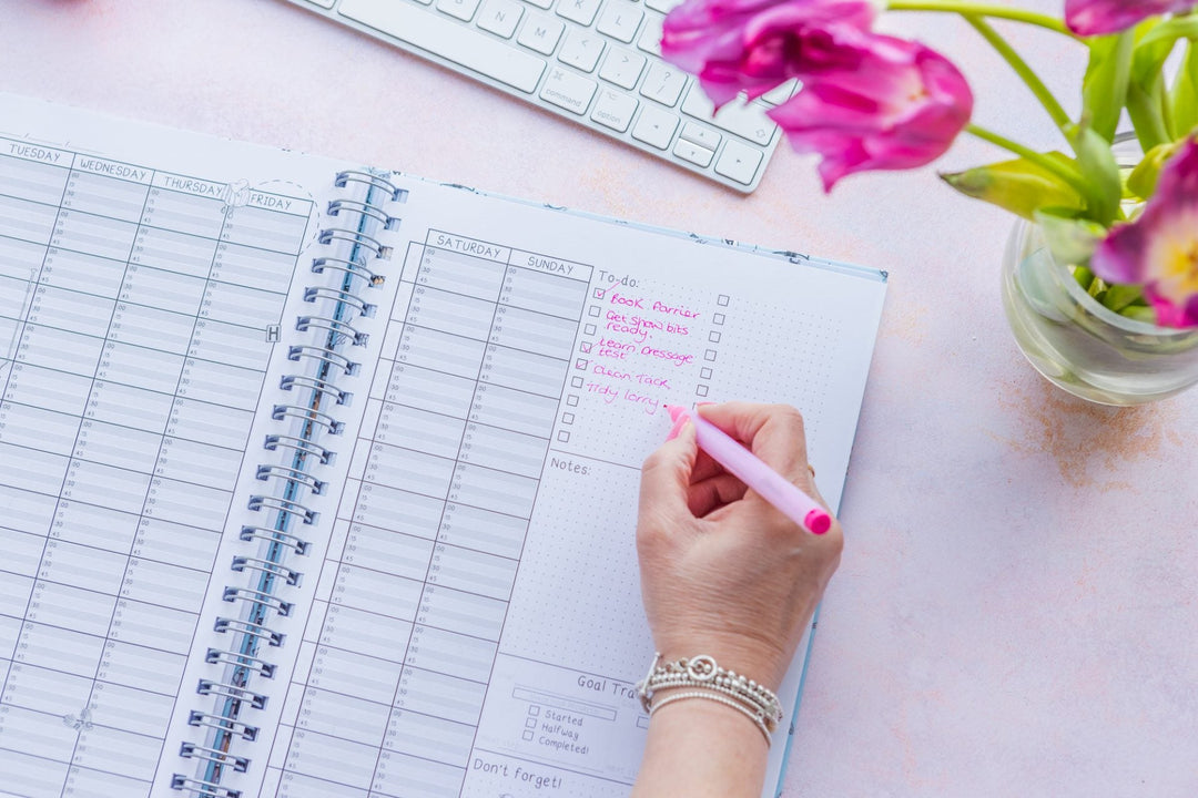 Emily Cole Appointment Planner - The Glamorous Grub