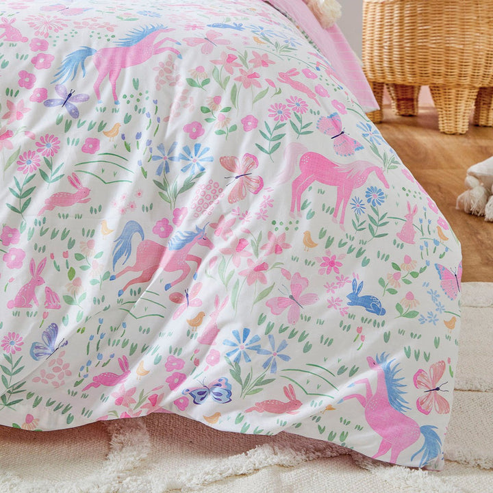 Pony Fields Bedset - The Glamorous Grub