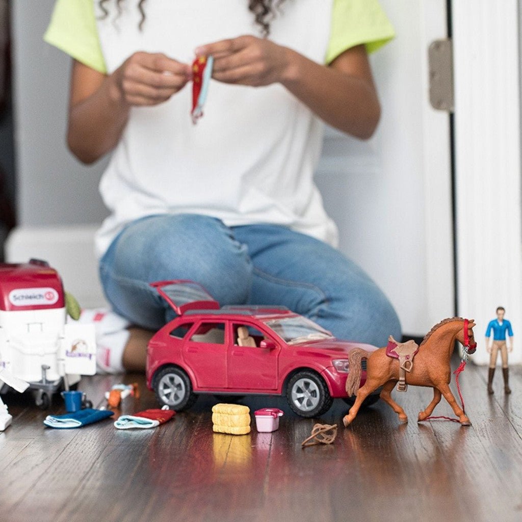 Schleich - Horse Adventures with Car And Trailer - The Glamorous Grub