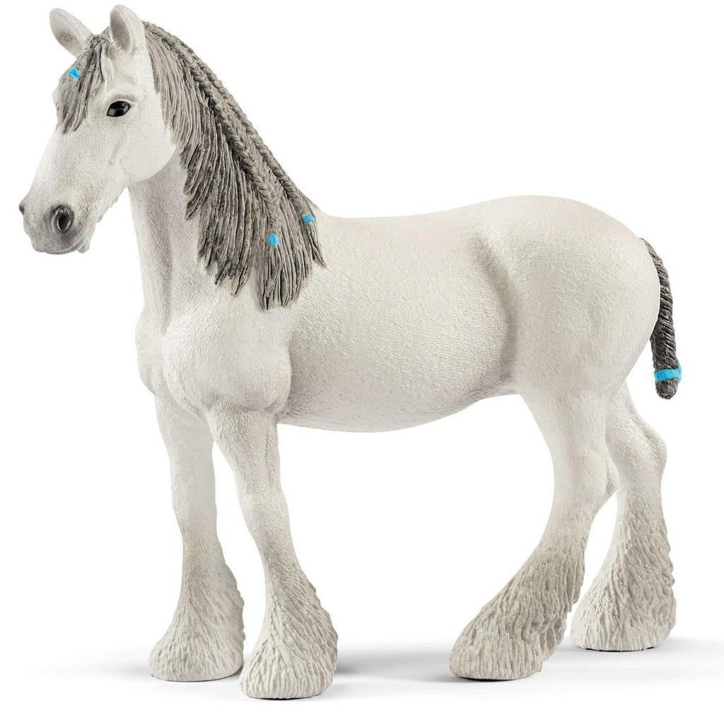 Schleich - Horse Stable - The Glamorous Grub