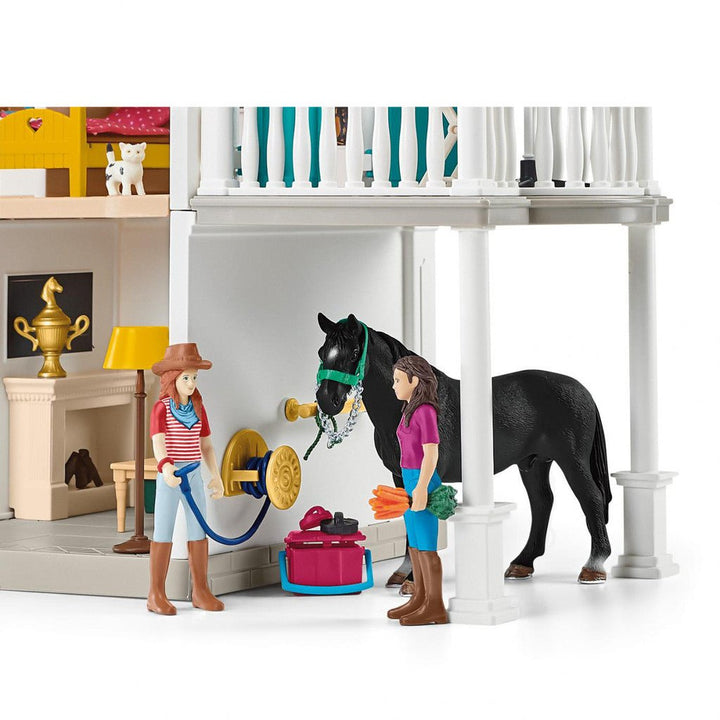 Schleich - Lakeside Country House & Stable - The Glamorous Grub